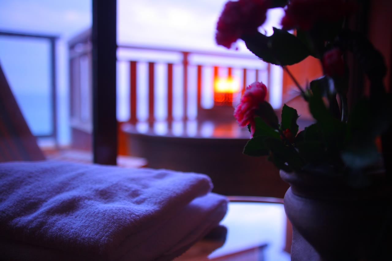 Hiina Hotell Higashiizu Exteriör bild